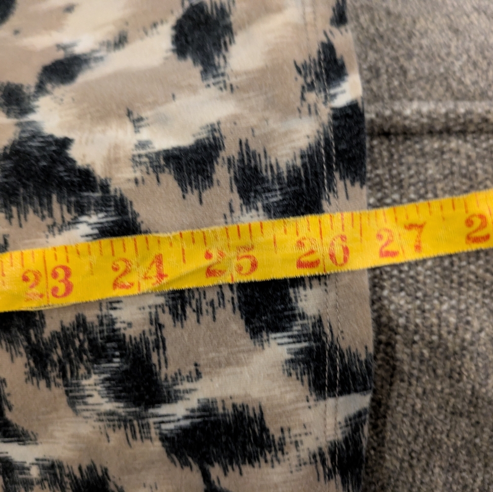 Ruby Rd. Black and Cream Patterned Blouse - image 12